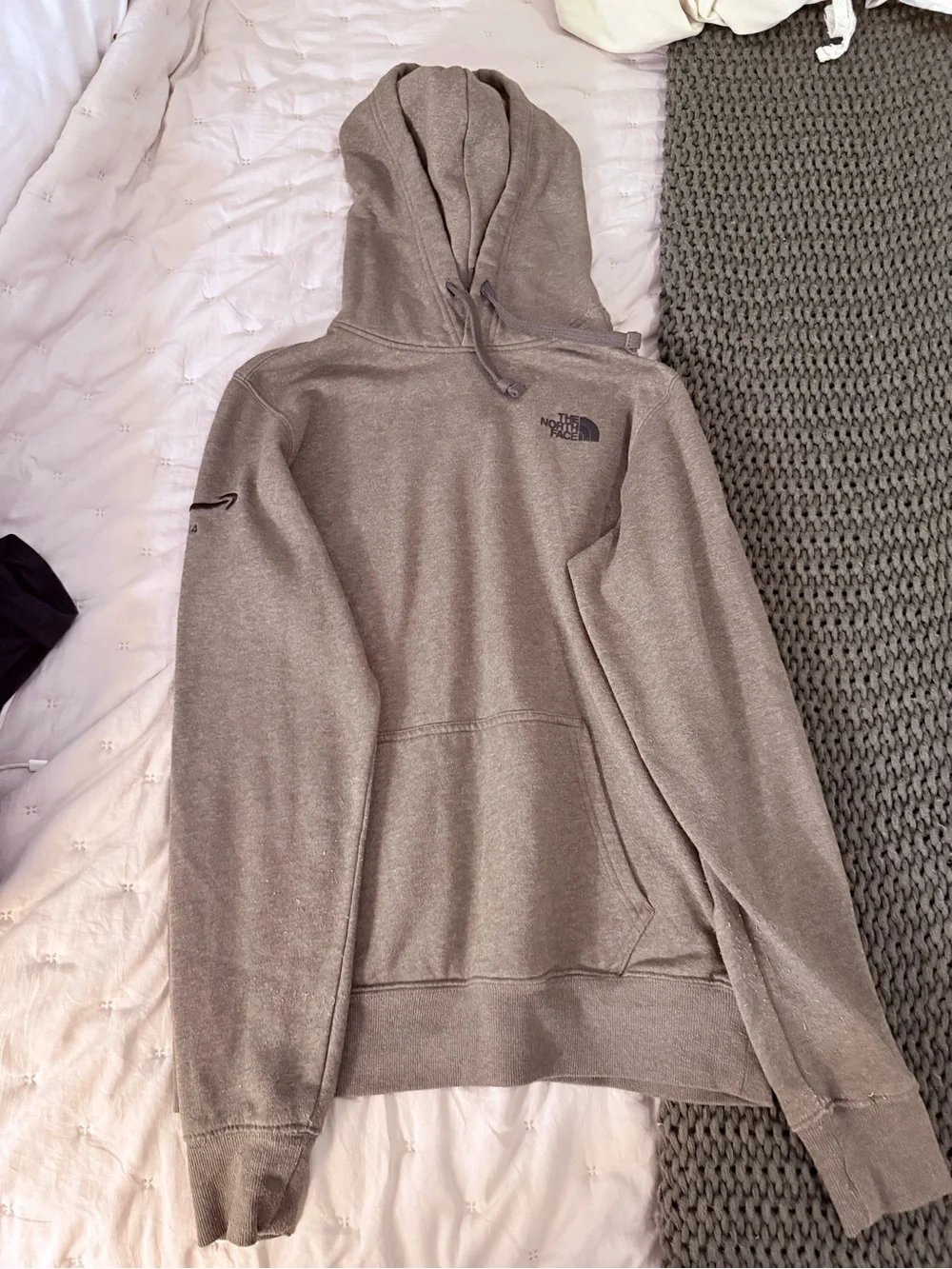 The North Face Men's Hooded Pullover Sweatshirt - green